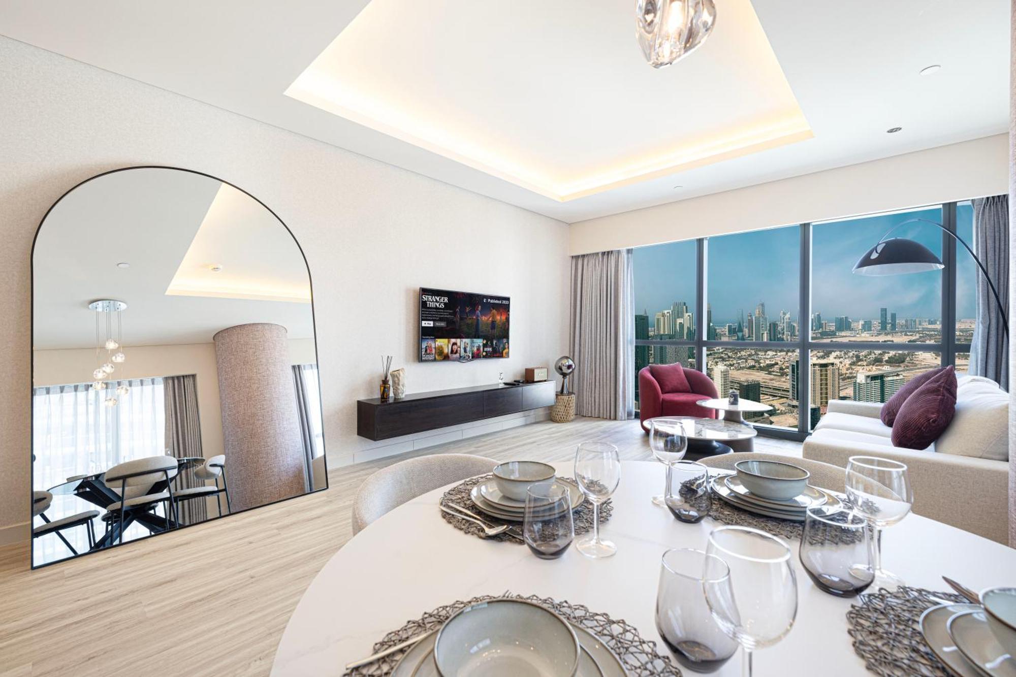 Amazing Oasis 1500 Sqft View Amenities Apartment *
