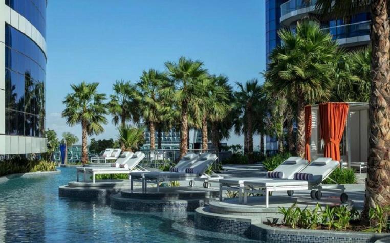 Apartment Amazing Oasis 1500 Sqft View Amenities Dubai