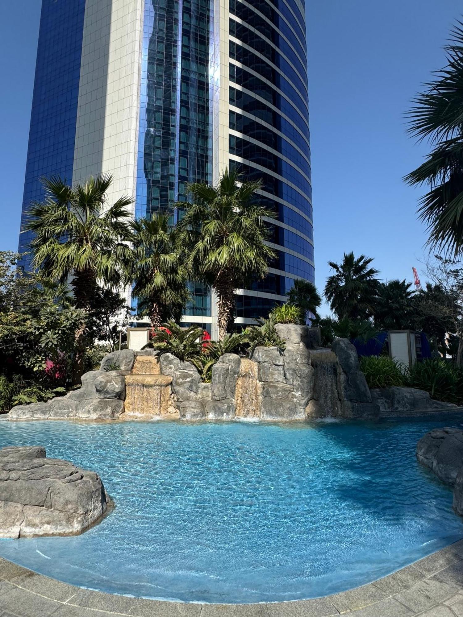 Amazing Oasis 1500 Sqft View Amenities Apartment *
